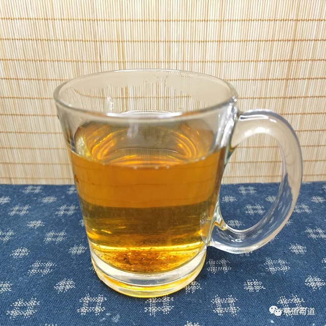 下关2012年雪域印象普洱生茶蘑菇沱紧茶