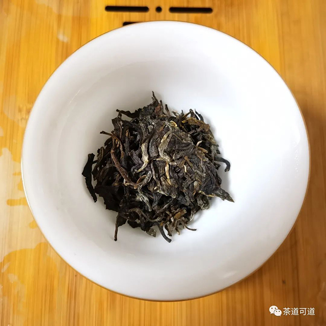 下关2020年巅峰易武古树饼茶