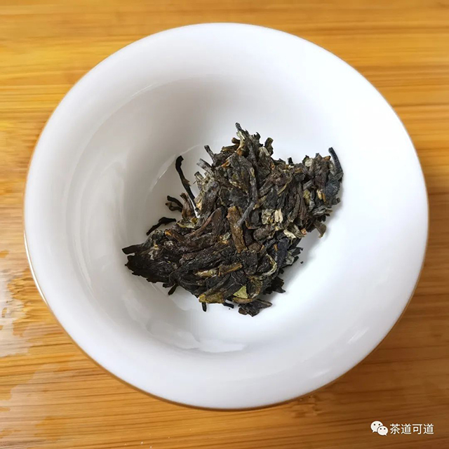 下关2021年弯弓古树饼茶