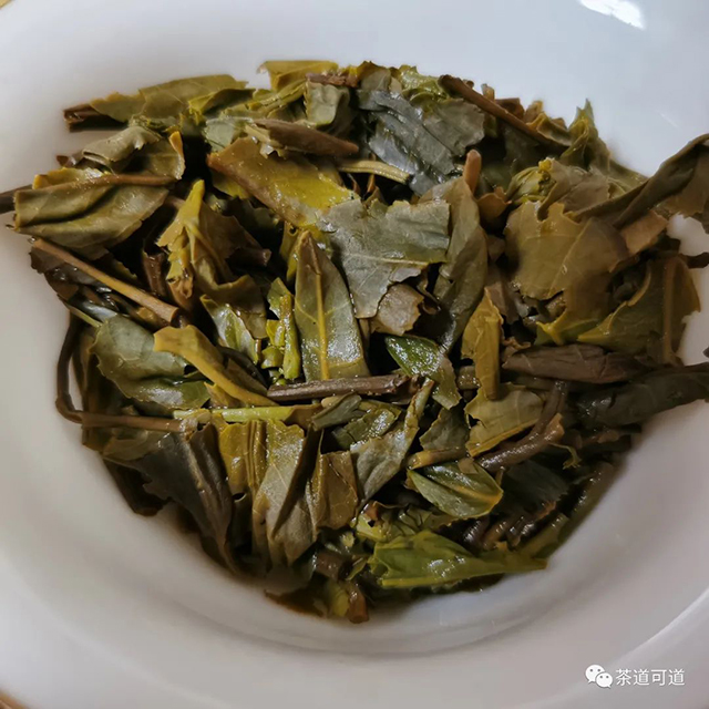 下关2021年弯弓古树饼茶