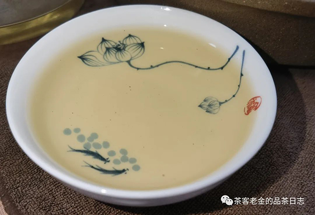 苦行茶僧曼松龙珠普洱茶