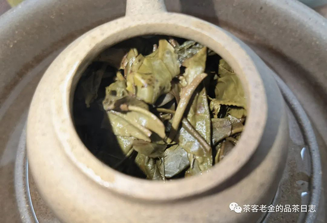 苦行茶僧曼松龙珠普洱茶