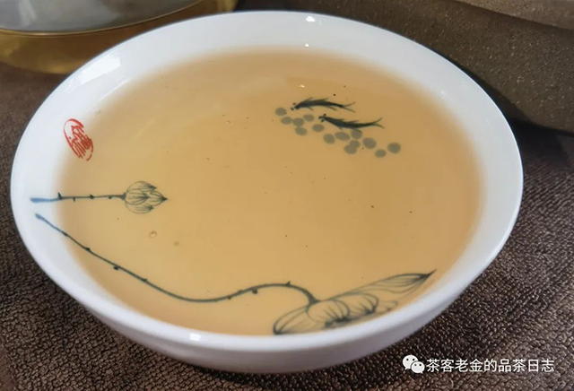 吾茶共饮2015年则道曼松普洱茶