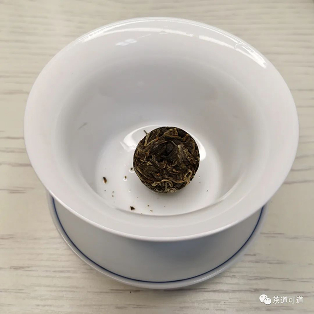 德鸣堂无量山古树龙珠茶