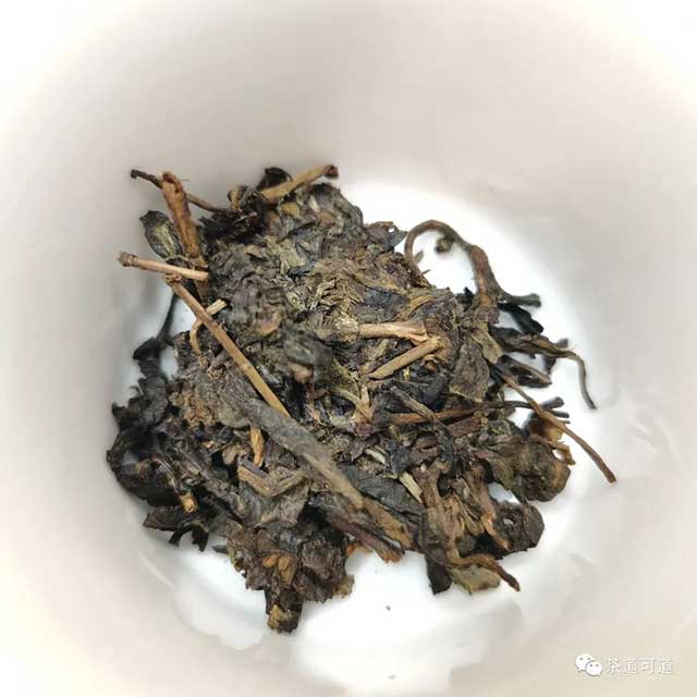 杨记班章生态茶357克砖