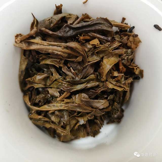 杨记班章生态茶357克砖