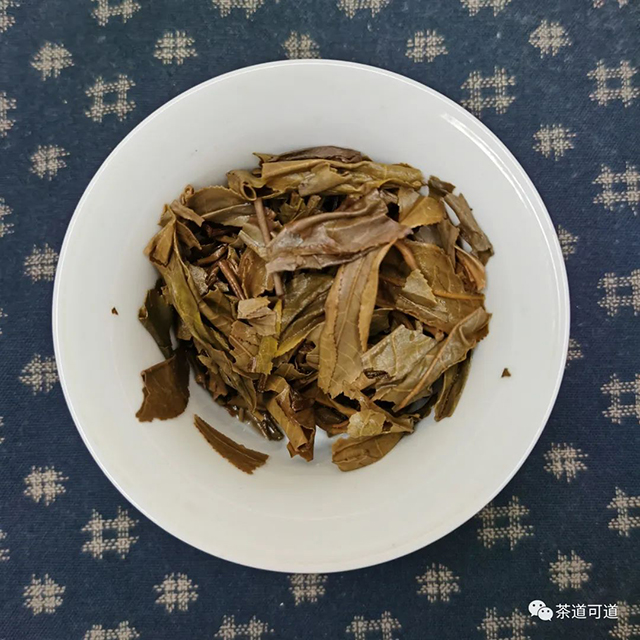 2011年晓茶班章王普洱茶