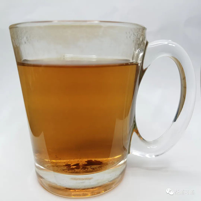 八角亭2005年黎明之光普洱茶