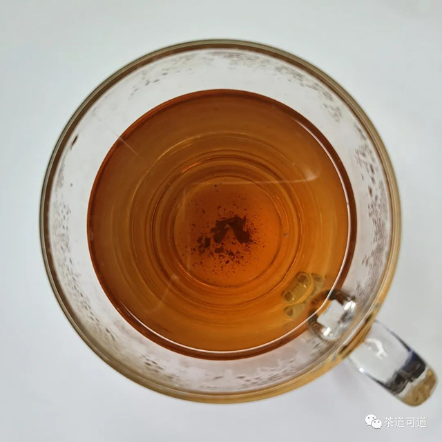 八角亭2005年黎明之光普洱茶