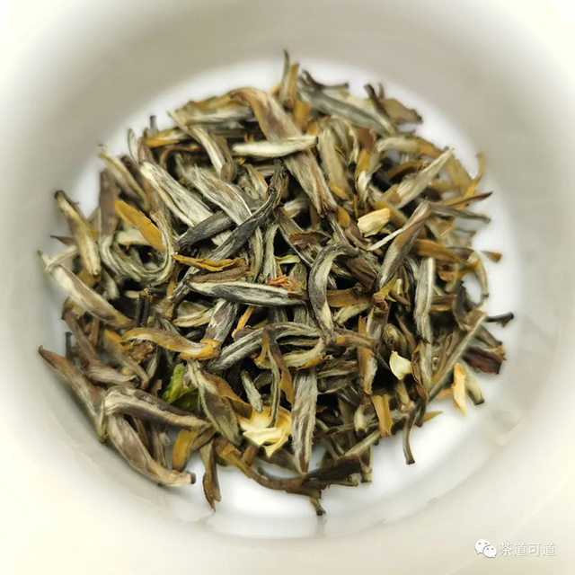 张一元茉莉金龙袍茶