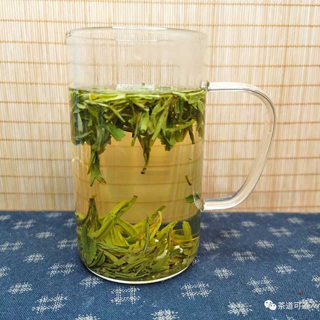 卢正浩世家经典西湖龙井绿茶