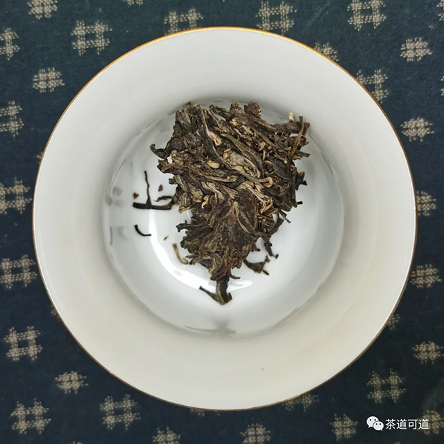 2015年陈升老班章普洱茶品质