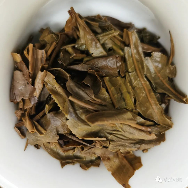 2015年陈升老班章普洱茶品质