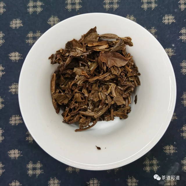 下关2012年雪域印象普洱生茶蘑菇沱紧茶