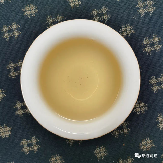 天池1392鸭屎香茶样