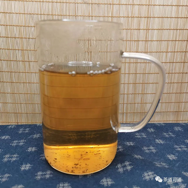 2005年下关T8613铁饼普洱茶品质特点