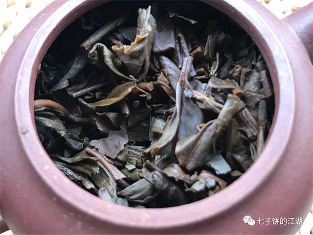 大益2010年001瑞虎呈祥普洱茶