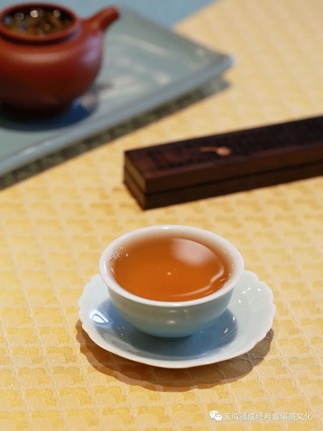 天威德成2023年莲心生茶普洱茶品质特点