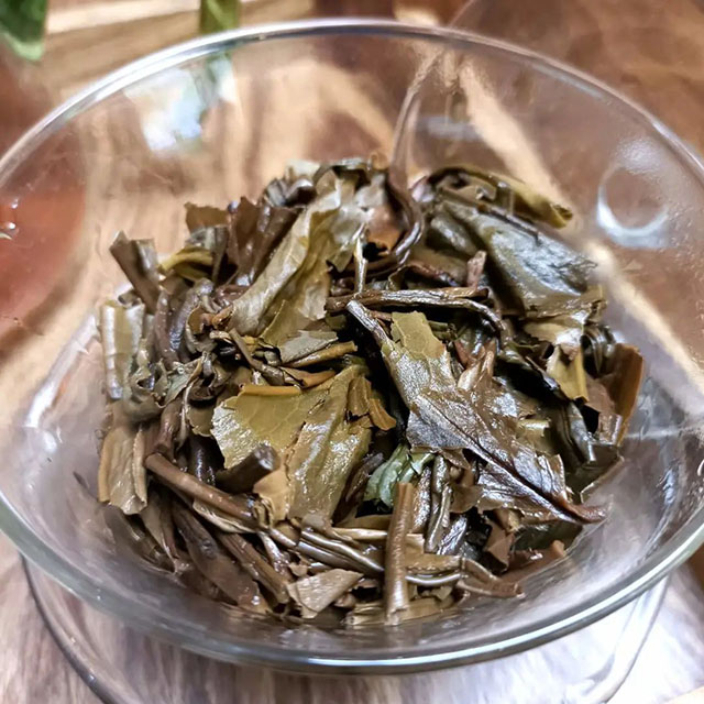 2005年布朗山野生大树茶勐海布朗普洱茶品质特点