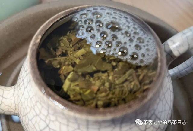 孙德忠2022年十米高杆拼配普洱茶