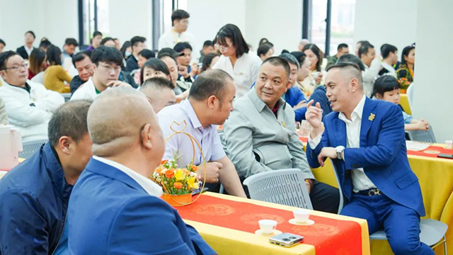 东卓普洱金麒麟