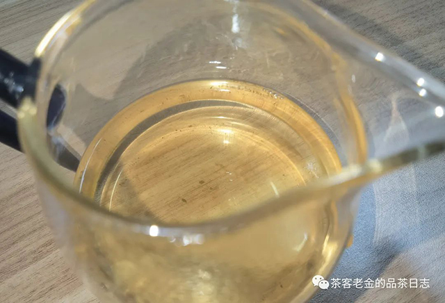 流星赶月普洱茶2023年薄荷塘中树品质特点