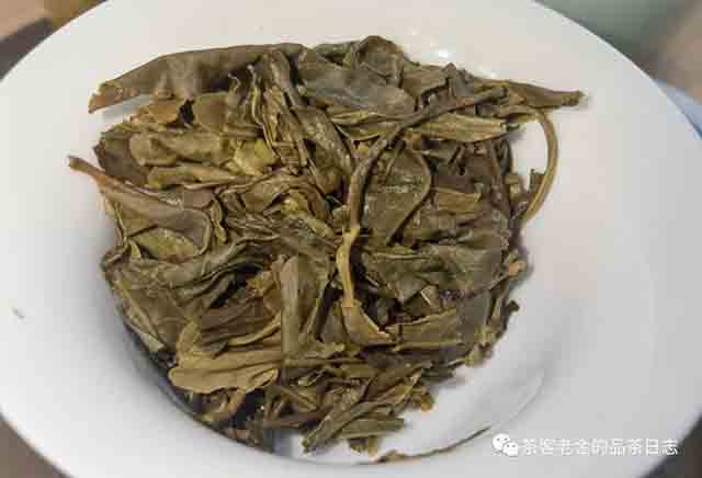 笑我疯颠普洱茶