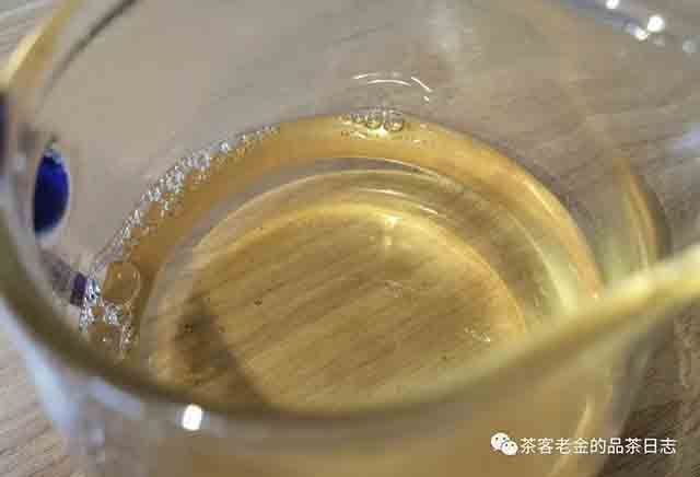 流星赶月普洱茶2023年铜箐河高杆