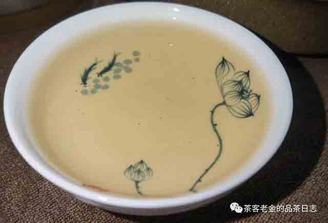 萧关茶事2018年桃子寨高杆普洱茶