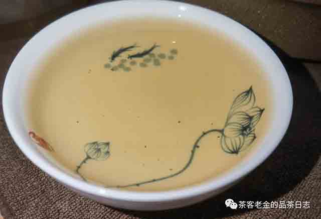 萧关茶事2018年桃子寨高杆普洱茶