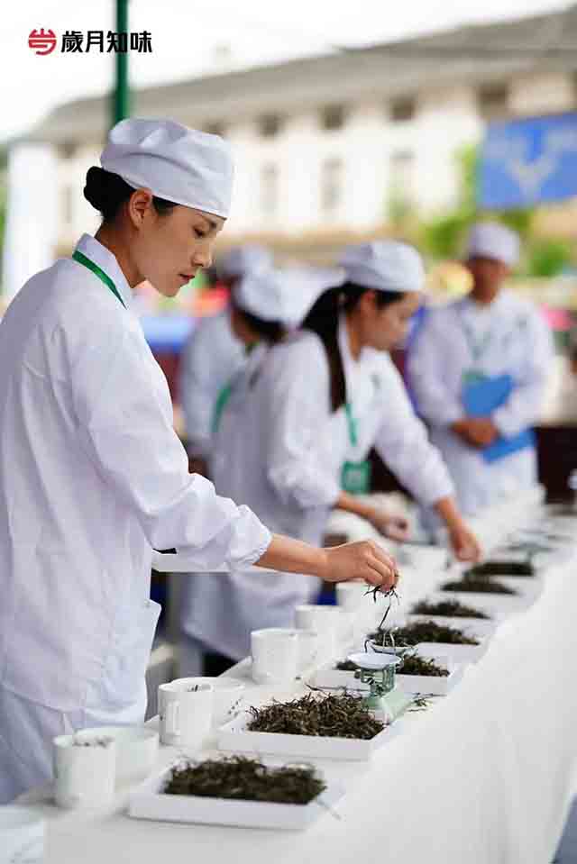 岁月知味品质亮相勐腊贡茶文化节暨易武第十一届斗茶大会