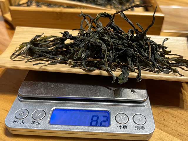 艾老师选茶2023年小荒田古树茶