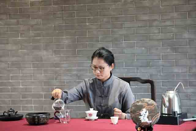 老同志邀您来广州市文化馆广府园赴一场影响世界的中国茶之约