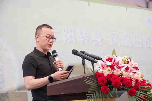 云南中茶茶业有限公司销售部总经理吴亚军发言