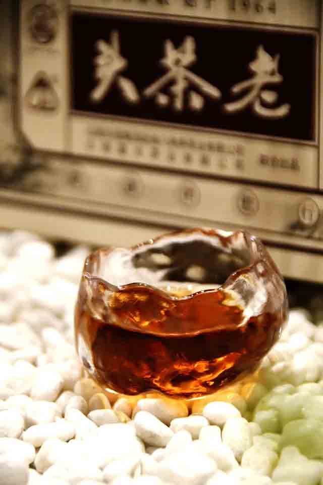 八角亭老茶头普洱熟茶
