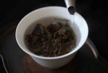 为什么说入门普洱茶，最简单有效的方法是先学会用盖碗泡茶？