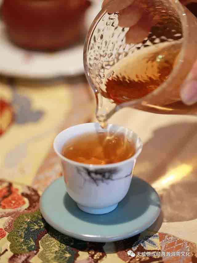 天威德成2008年雅月普洱茶品质特点