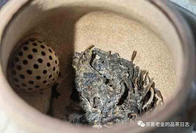 孙德忠2023年破鞋漏脚尖普洱茶