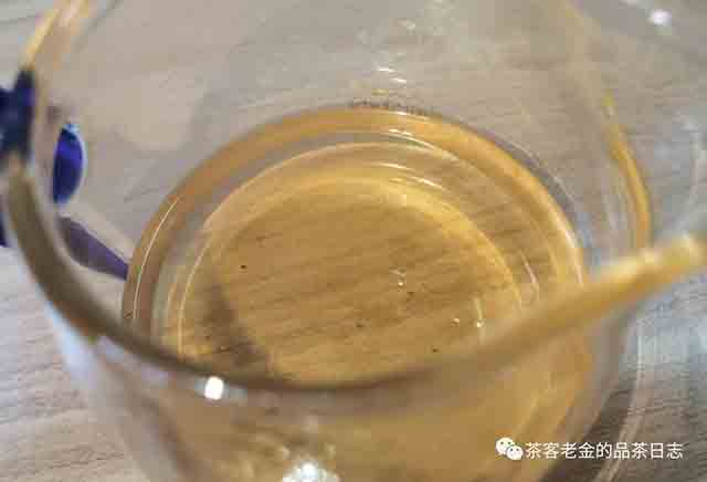 吾茶共饮芊玑普洱茶