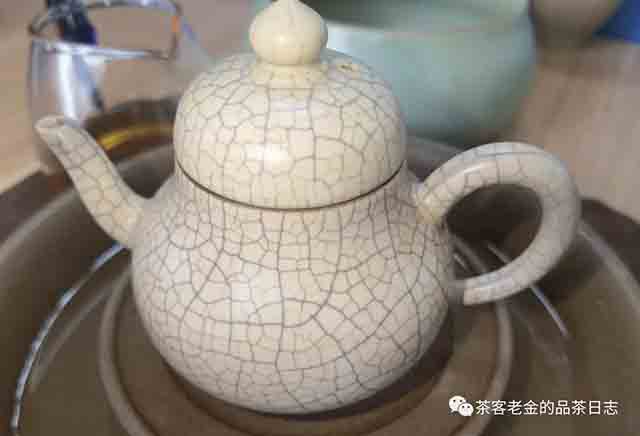 吾茶共饮芊玑普洱茶