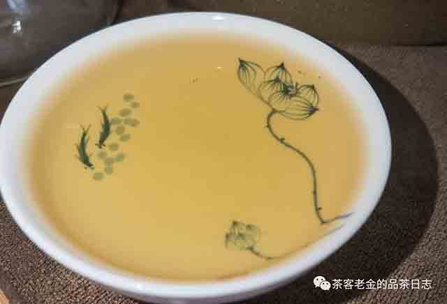 翡翠与茶2019年冰岛老寨单株普洱茶