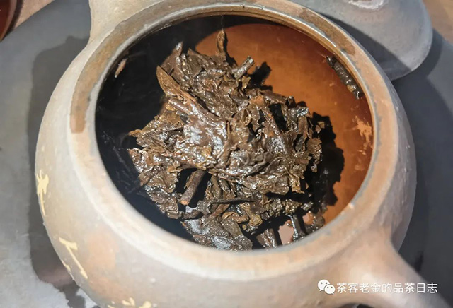 馨兰熙号陈年易武黄片砖普洱茶品质特点