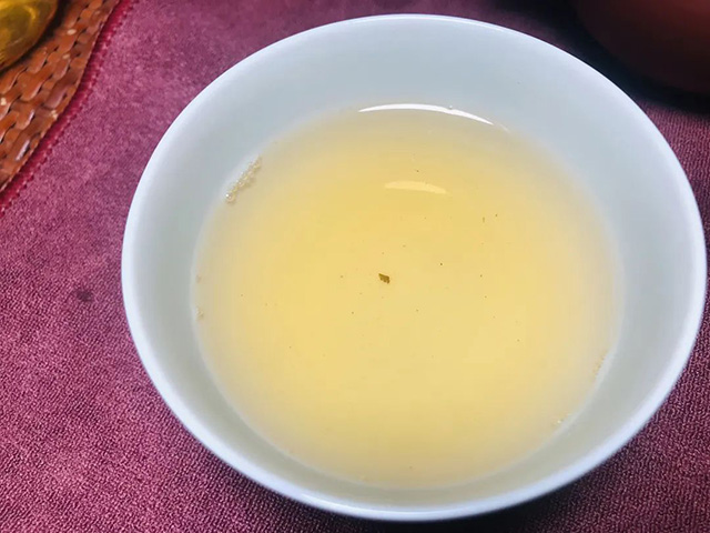 山青花燃第二代布朗烟香茶采采普洱茶品质特点