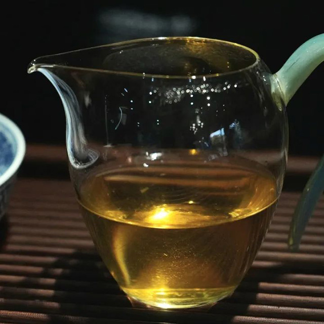 普洱茶月饼