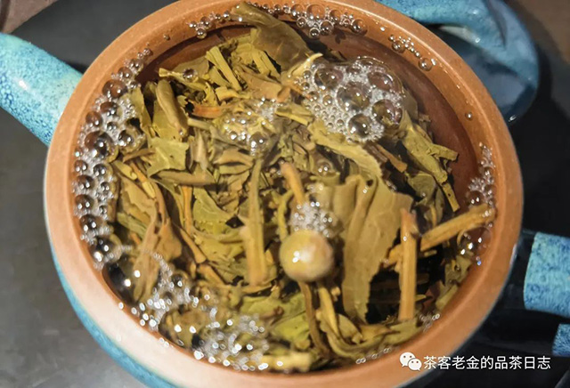 孙德忠2021年云破处秋茶普洱茶