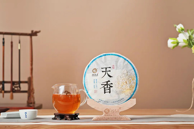 润元昌2015年景迈天香普洱茶品质特点