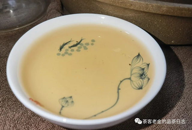 苦行茶僧2021年易武正山竹筒茶普洱茶