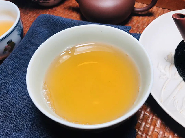 大益中期茶2010黄金岁月普洱茶品质特点