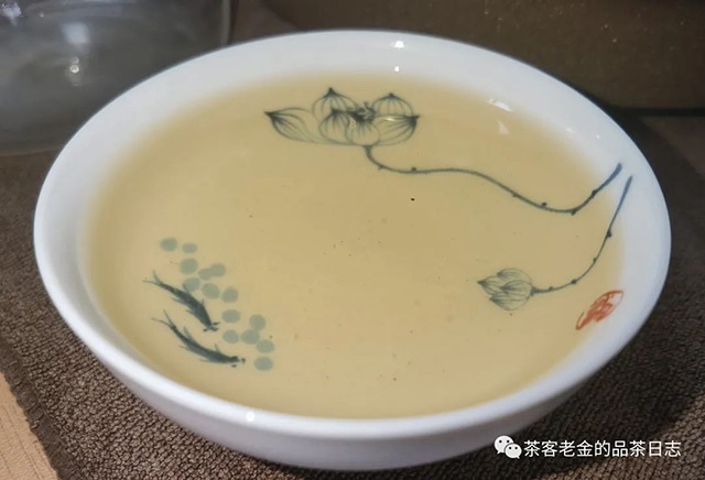 吾茶共饮2023年凤箫普洱茶