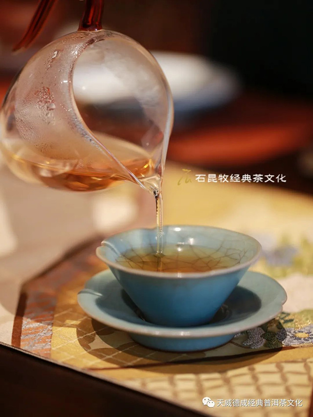 天威德成经典普洱茶文化